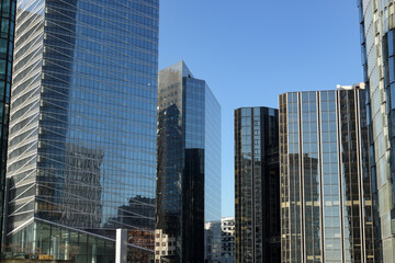 Fototapeta na wymiar view of the La Defense business district