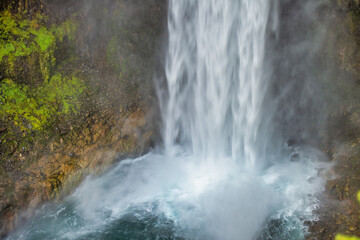 Fototapeta na wymiar Brandywine waterfalls in Brandywine Falls Provincial Park - British Columbia, Canada.