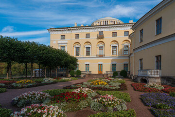 Fototapeta na wymiar Summer Palace of Emperor Paul I in Pavlovsky park on a sunny autumn morning, Pavlovsk, Saint Petersburg Russia