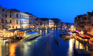 Obraz na płótnie Canvas Canale Grande at night, Venice Italy