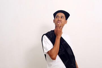 Smile and happy face of Asian man point to present an empty space of content. Advertising model concept