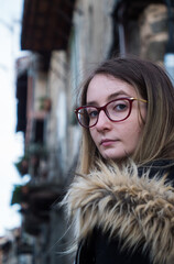 Portrait of woman with glasses
