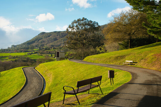 Asturias, Oviedo, paisajes desde el discgolf, Parque Purificaci&oacute;n Tomas, Espa&ntilde;a, Spain