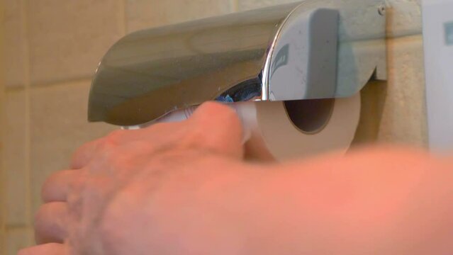 Using euro toilet paper in 4k slow motion 60fps