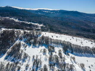 Fototapeta na wymiar Aerial Winter view of Vitosha Mountain at Kopitoto area, Bulgaria