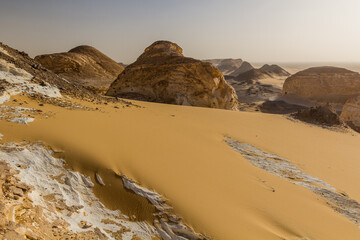 Rock formations of El Aqabat (Agabat) valley in the White Desert, Egypt © Matyas Rehak