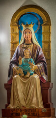 Fototapeta na wymiar Virgen de Coromoto patrona de Venezuela