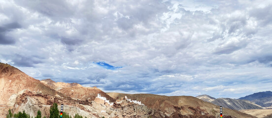Rafting on the Zanskar river near the confluence of the Indus and Zanskar river - Tibet, Leh...