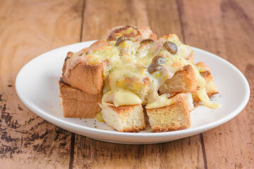 シチュートースト