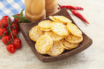 Natural organic grain rice chips