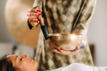 Tibetan Singing Bowl in Sound Therapy