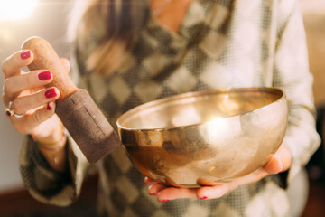 Tibetan Singing Bowl in Sound Therapy