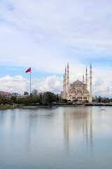 Fototapeta na wymiar Adana Central Sabanci Mosque, Adana - Turkey
