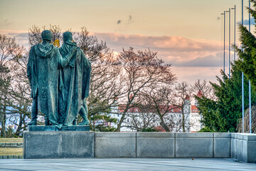 Slavin monument, Bratislava, HDR Image - obrazy, fototapety, plakaty