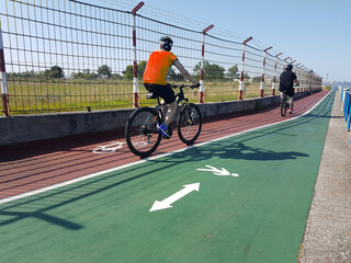Cyclist guys training