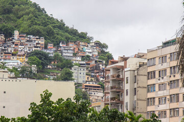 Obraz premium view of the favela of santo amaro Rio de Janeiro.