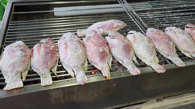 Grilled fish, a popular street food of Thailand