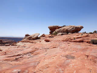 Fototapeta na wymiar Curious cliff side rock formations in the Bears Ears wilderness area of Southern Utah.