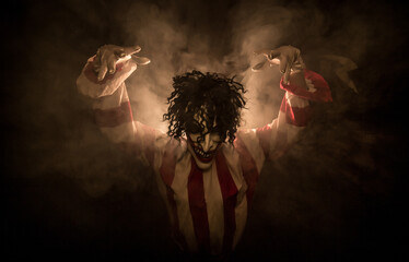 scary clown 