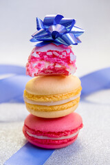 Multicolored macarons composition