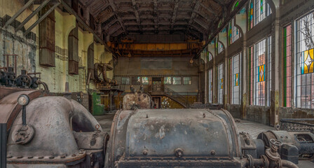 Fototapeta premium Old abandoned Victorian power plant in the center of Poland 