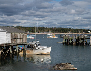 Fototapeta premium Main Harbor in the fall