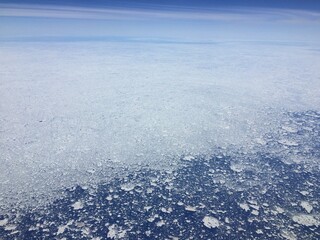 北極の氷海