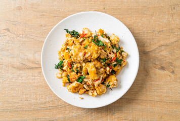 stir-fried egg with Thai basil and chilli
