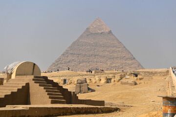 Fototapeta na wymiar egypt, sphinx, pyramid, giza, cairo, desert, ancient, travel, egyptian, pyramids, stone, history, monument, architecture, pharaoh, great, sphynx, sky, landmark, sand, old, tourism, archaeology, statue