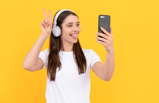 modern education online. communication technology. woman chat on smartphone.