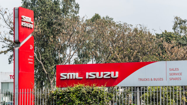 Company outlet of SML Isuzu Limited, a commercial vehicle manufacturer