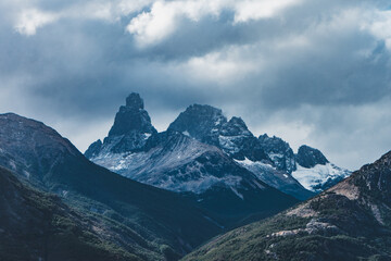 montañas enormes