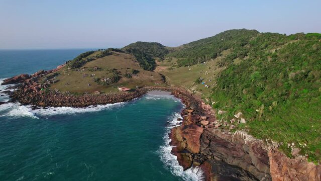 Imagens aéreas Vale da Utopia - Guarda do Embaú - Palhoça - Santa Catarina