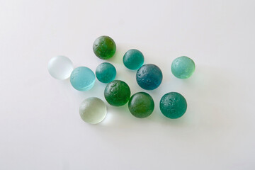 ビー玉のシーグラス