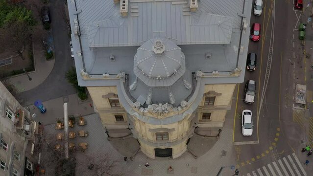 Aerial view from Metropolitan Ervin Szab&oacute; Library, in Budapest