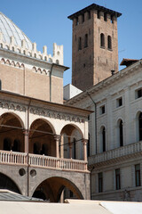 Fototapeta na wymiar Padova. Veneto. Piazza delle Erbe. Dettaglio di Palazzo della Ragione, Municipio e Torre degli Anziani