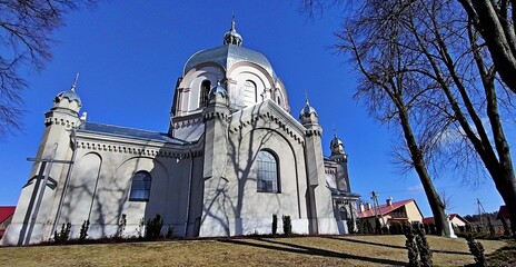 Ryszkowa Wola - kościół parafialny pw. św. Michała Archanioła © woodyd