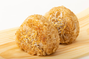 しらすの焼きおにぎり