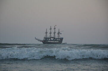 hayal dalgası ve aşk gemisi