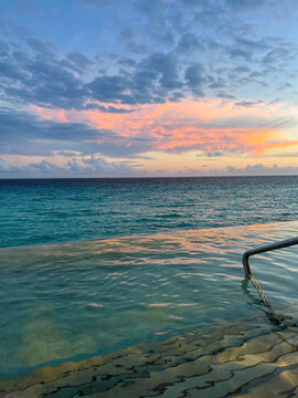 Sunset by the pool - Riviera Maya 