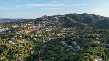 Fototapeta premium survol de Lloret de mar en catalogne sur la costa brava