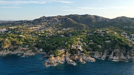 Naklejka premium survol de Lloret de mar en catalogne sur la costa brava