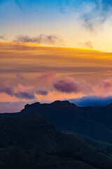 Fototapeta na wymiar Mountain scenery during sunset in New Zealand