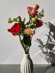 roses in vase