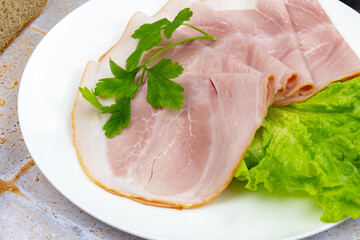 sliced pork ham with lettuce and bread