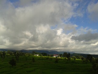 Obraz premium Clouds And Fields