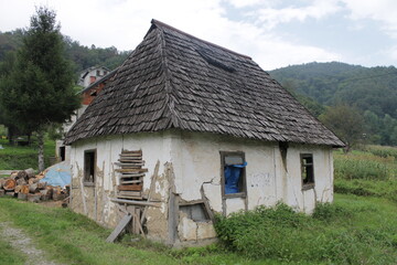 Fototapeta na wymiar Old Balkans Rural Architecture