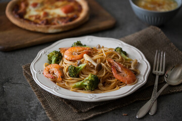 Shrimp Golden Caviar Pasta