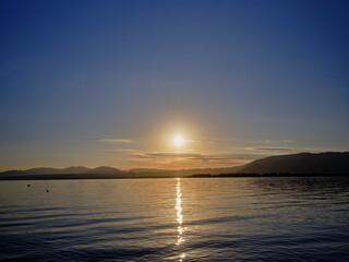 Obraz premium 風景素材 美しい琵琶湖の黄昏