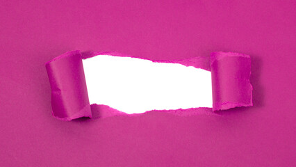 Obraz premium Pink crushed torn paper with hole copyspace background for idea